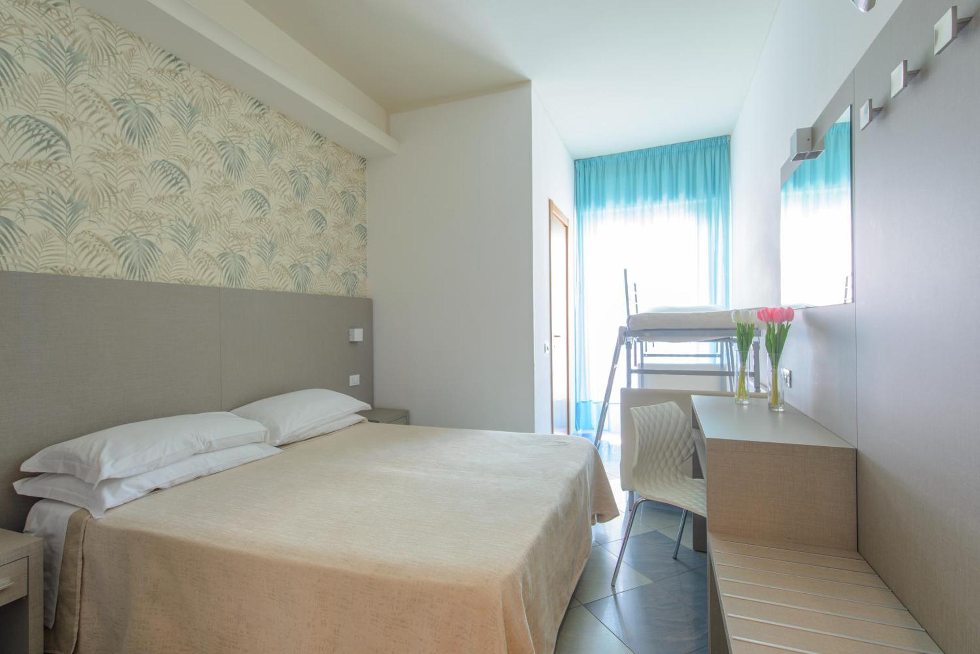 Hotel Christian Rimini Kültér fotó